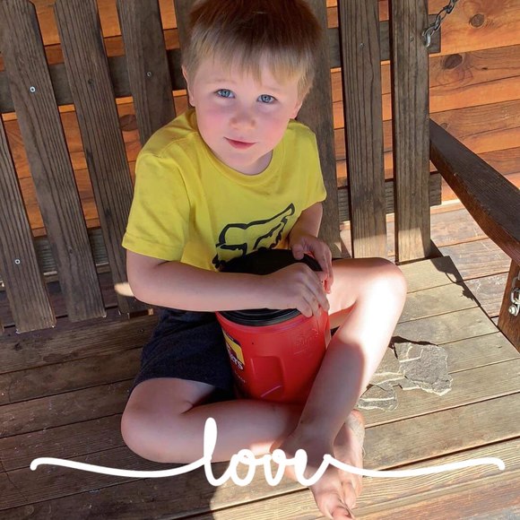 Meet your Posher, Kimberly - Picture 1 of 1